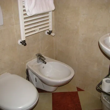 מלון Belle Epoque